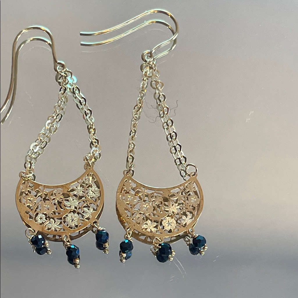 Solid 14k Gold Dangle Earrings With Quartz Natural Stones. Italy/Stamped